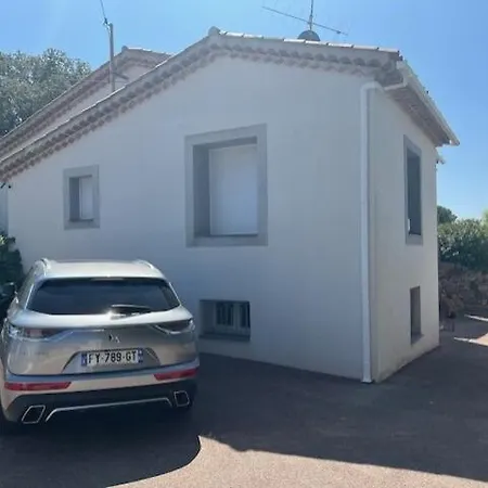 Villa Raphael *